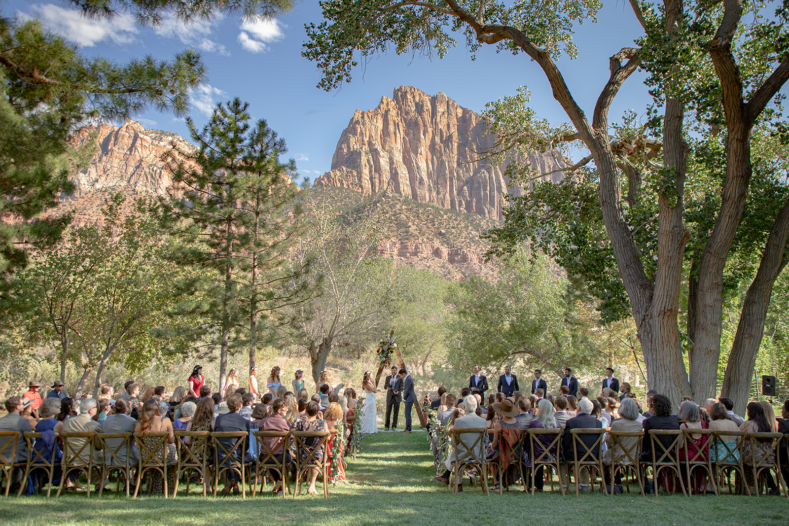 Cliffrose Lodge Springdale, Zion National Park Wedding Venues, Zion Elopement, Zion Elopement Photographer