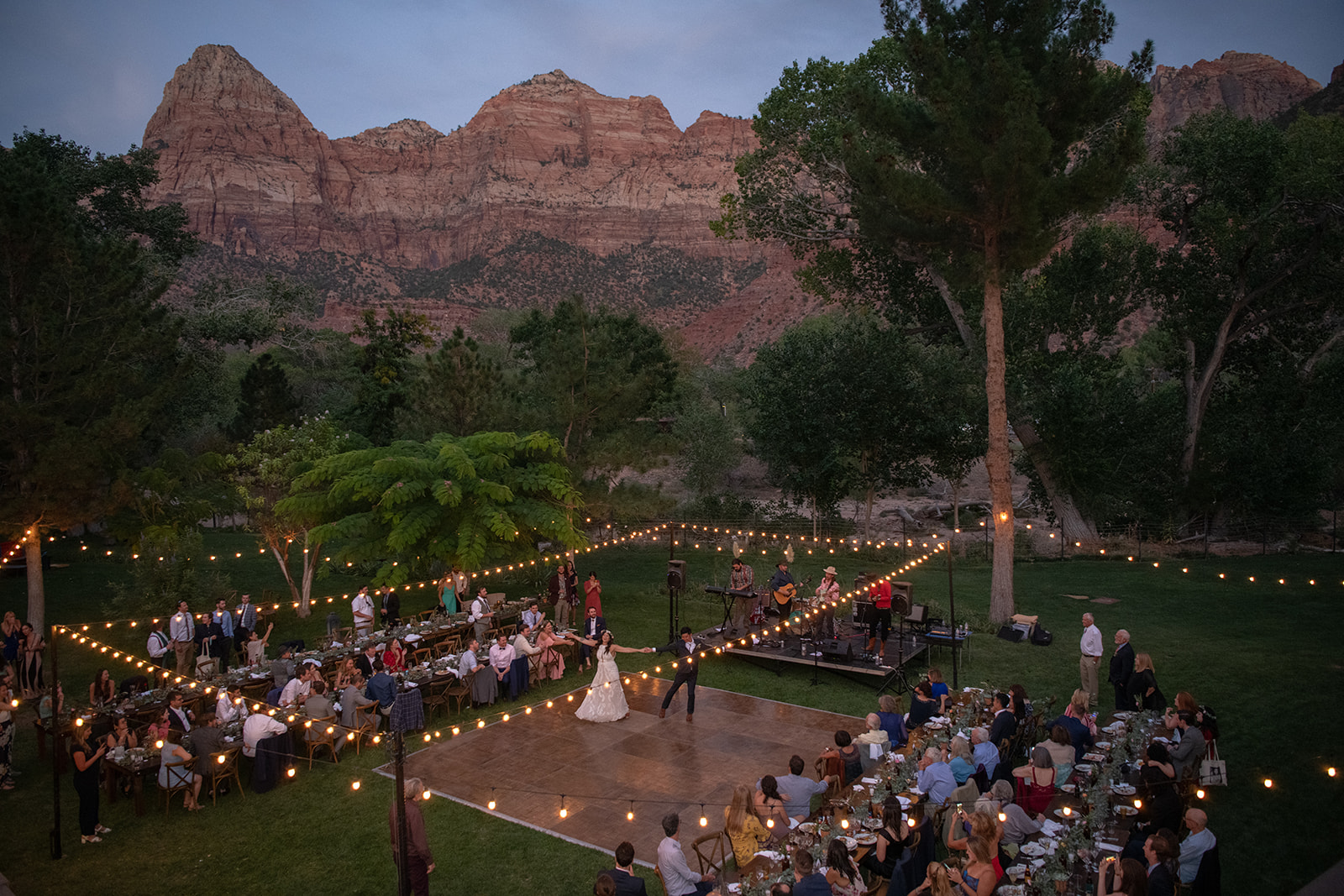 Cliffrose Lodge Springdale, Zion National Park Wedding Venues, Zion Elopement, Zion Elopement Photographer