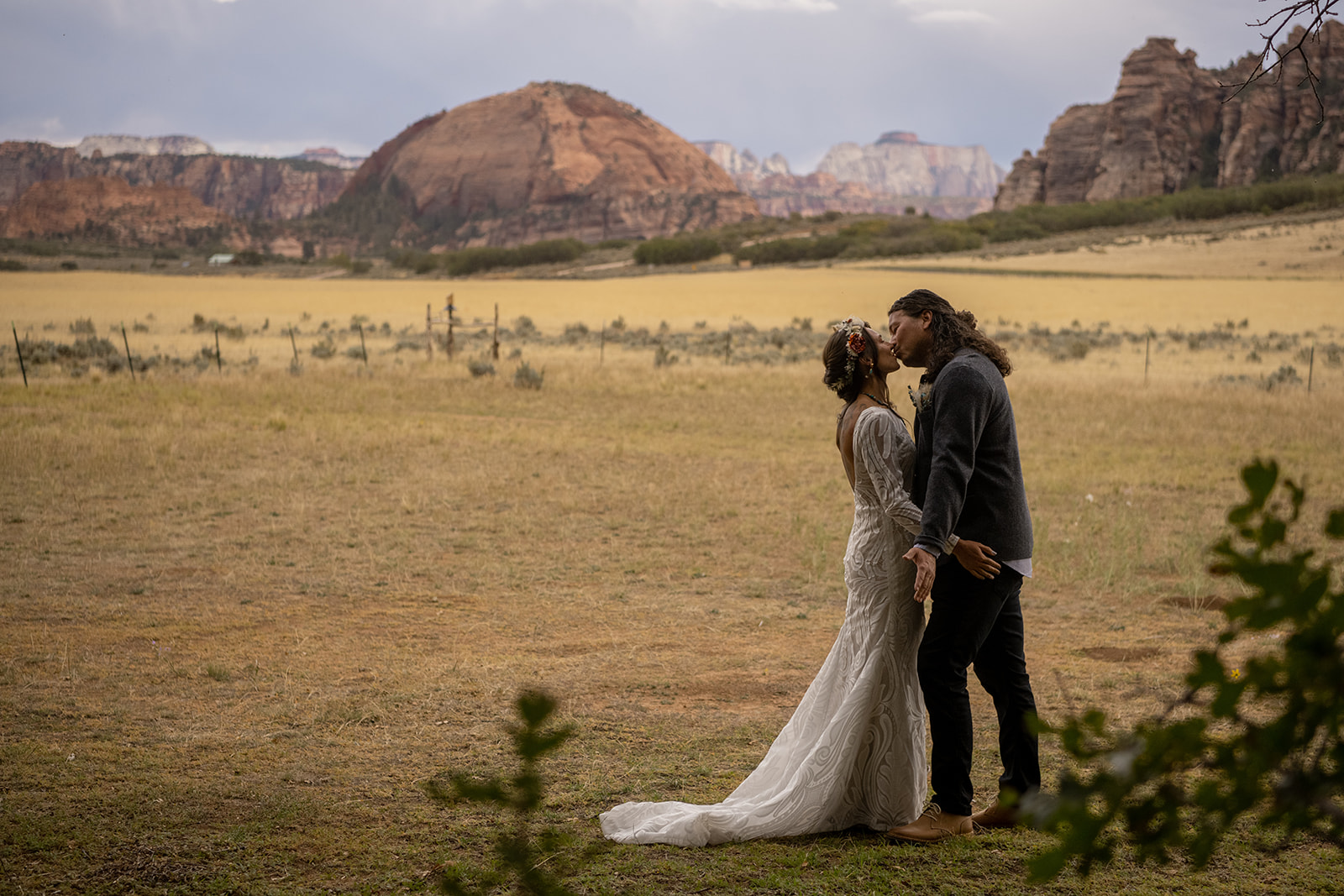 Lazalu Zion Retreat, Zion National Park Wedding Venues, Zion Elopement, Zion Elopement Photographer