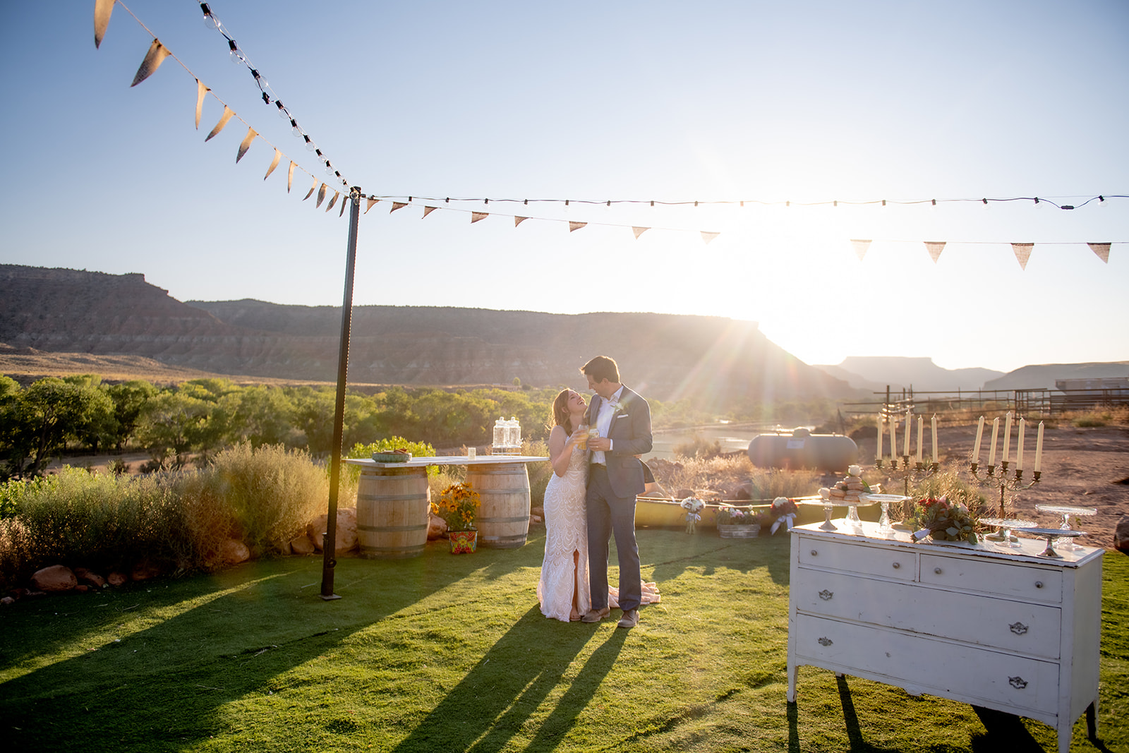 Red Rock Chalet, Zion National Park Wedding Venues, Zion Elopement, Zion Elopement Photographer
