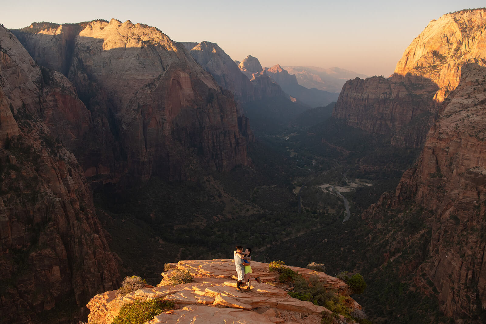 couple getting engaged on Angels Landing